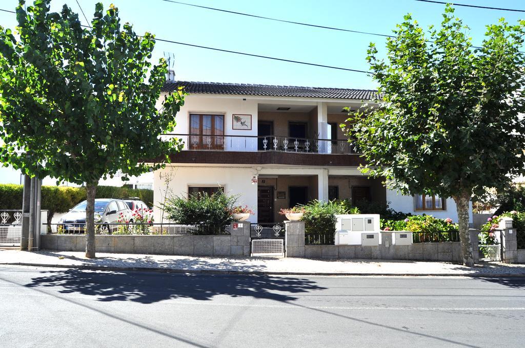 Beija-Flor House Villa Рибамар Екстериор снимка