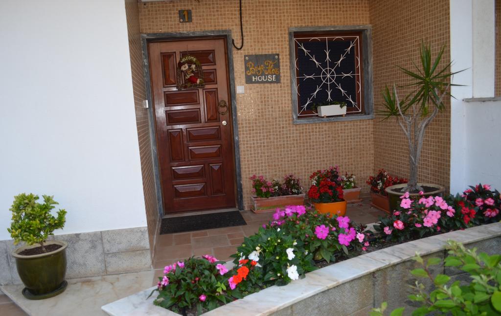 Beija-Flor House Villa Рибамар Екстериор снимка
