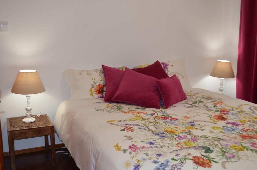 Beija-Flor House Villa Рибамар Екстериор снимка