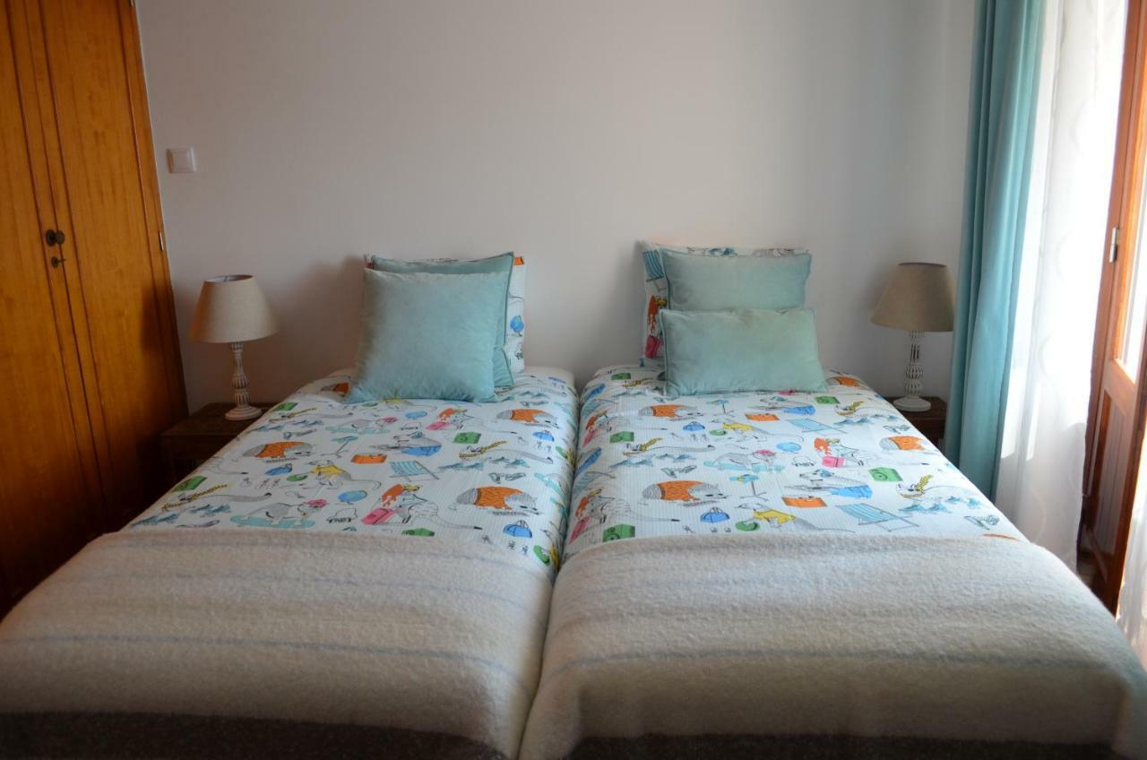 Beija-Flor House Villa Рибамар Екстериор снимка