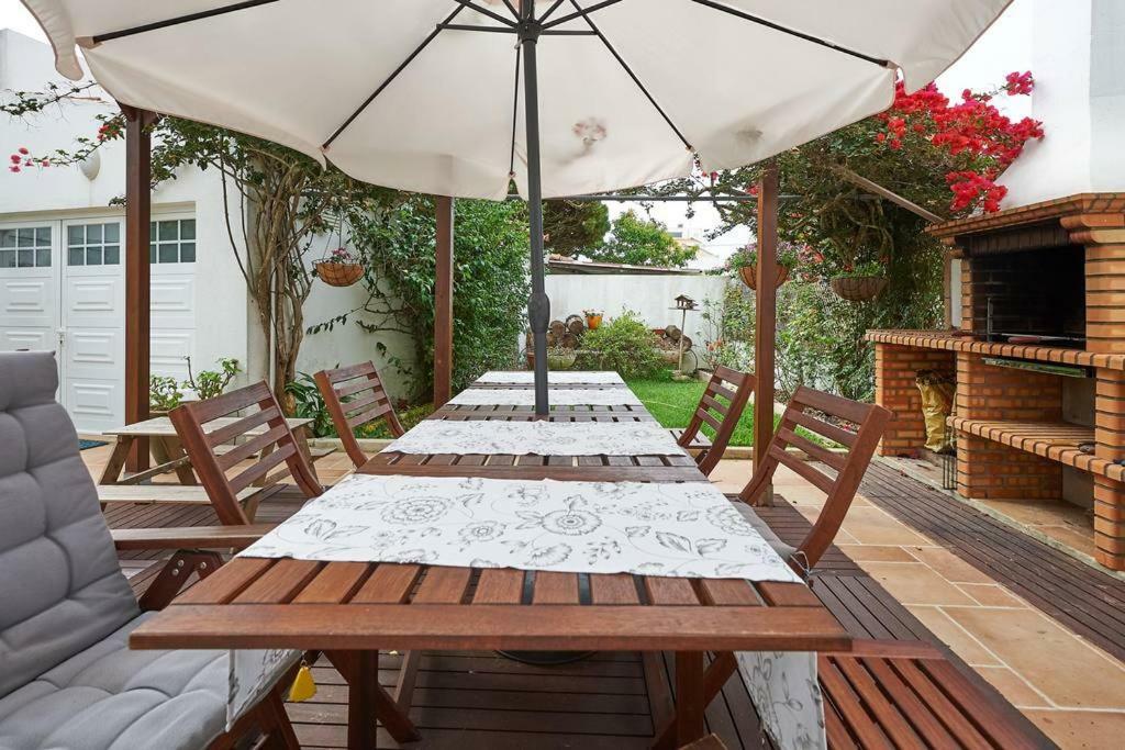 Beija-Flor House Villa Рибамар Екстериор снимка